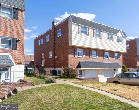 2841 Walnut Hill St, Philadelphia, PA 19152