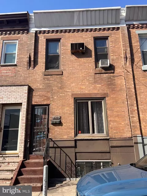 2546 S Bancroft St, Philadelphia, PA 19145