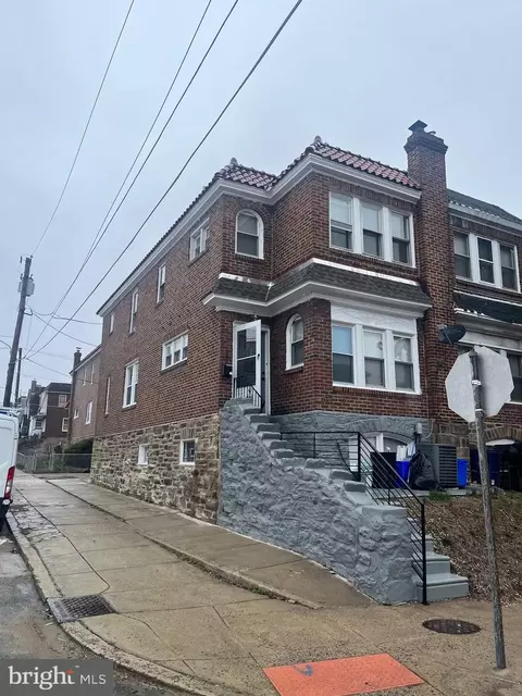 7300 N Bouvier St, Philadelphia, PA 19126