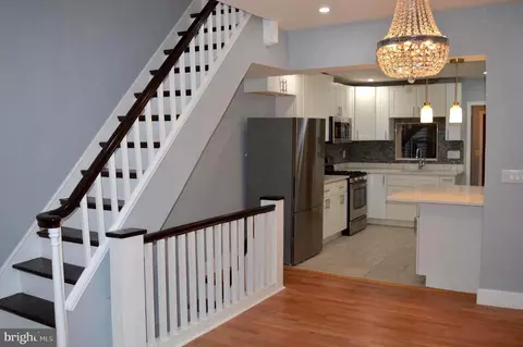 941 E Russell St, Philadelphia, PA 19134