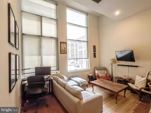 23 S 23rd St #2J, Philadelphia, PA 19103