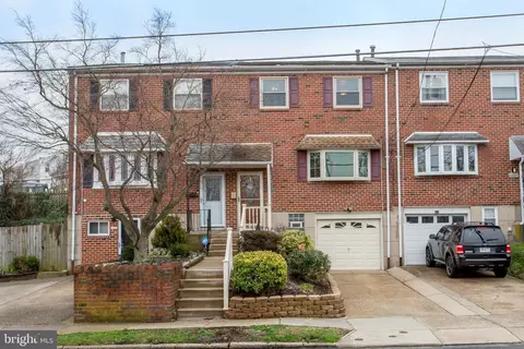 10825 Academy Rd, Philadelphia, PA 19154