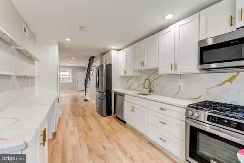 2523 S Sartain St, Philadelphia, PA 19148