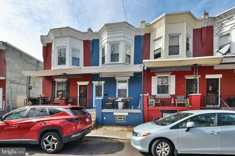 75 W Weaver St, Philadelphia, PA 19119