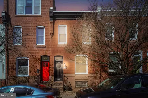 874 N 30th St, Philadelphia, PA 19130