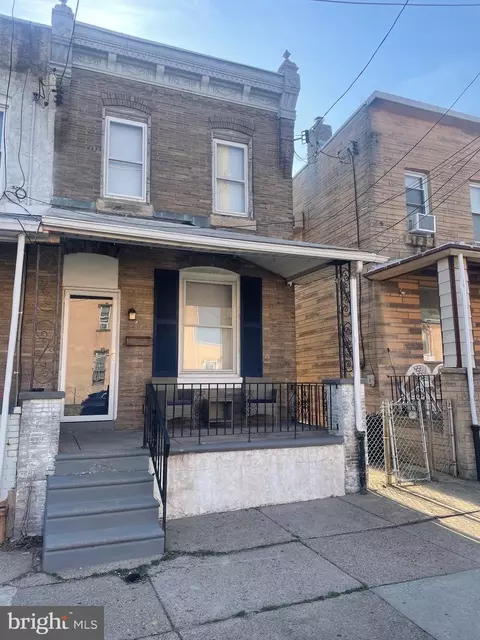 4812 Friendship St, Philadelphia, PA 19135