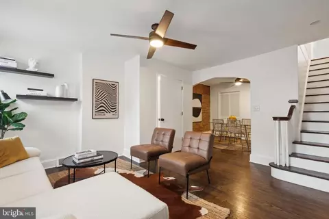 2214 E Albert St, Philadelphia, PA 19125