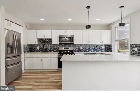 8315 Williams Ave, Philadelphia, PA 19150
