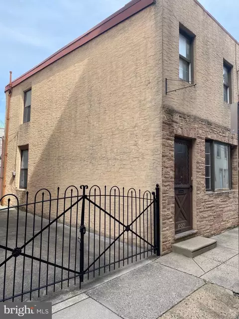 3206 Tilton St, Philadelphia, PA 19134
