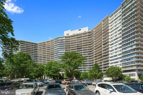 2401 Pennsylvania Ave #11B25, Philadelphia, PA 19130