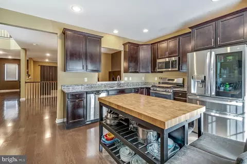 3207 Salerno Way, Philadelphia, PA 19145