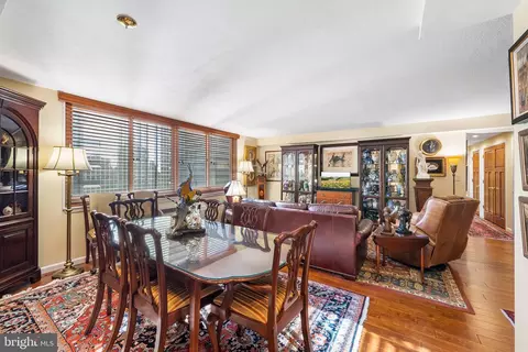 1919 Chestnut St #2624/23, Philadelphia, PA 19103