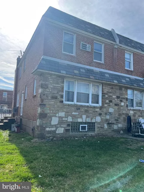 810 Tyson Ave, Philadelphia, PA 19111
