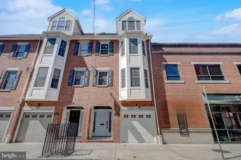 604 S 19th St, Philadelphia, PA 19146