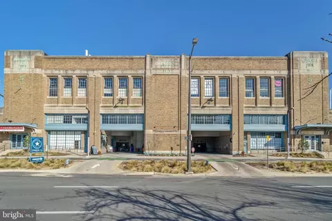 7 N Columbus Blvd #217, Philadelphia, PA 19106