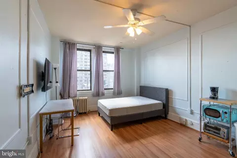 1324 Locust St #1023, Philadelphia, PA 19107