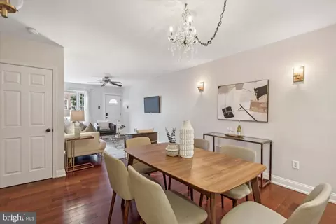 2217 E Sergeant St, Philadelphia, PA 19125