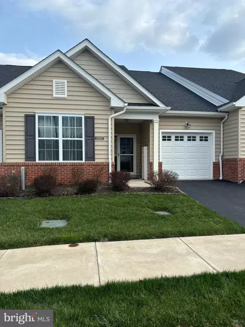 15107 Wildflower Way, Philadelphia, PA 19116