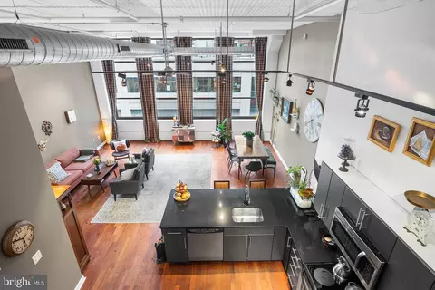 2200 Arch St #306, Philadelphia, PA 19103