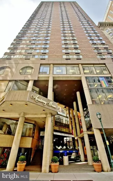 1420 Locust St #32H, Philadelphia, PA 19102
