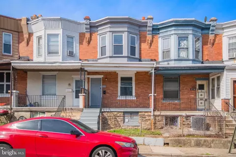 5740 N Beechwood St, Philadelphia, PA 19138