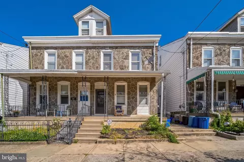 426 Roxborough Ave, Philadelphia, PA 19128