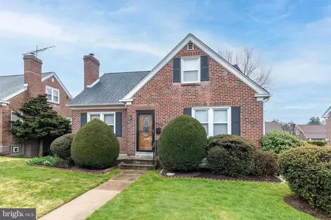 7329 Ryers Ave, Philadelphia, PA 19111