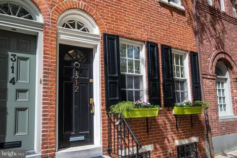 312 S Juniper St, Philadelphia, PA 19107