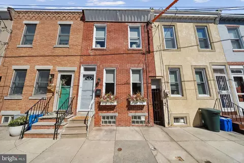 213 Pierce St, Philadelphia, PA 19148