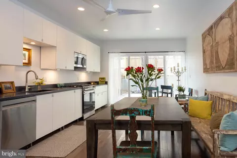 1424 N Philip St, Philadelphia, PA 19122