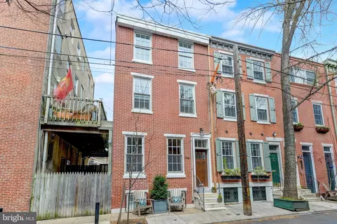 1741 Addison St, Philadelphia, PA 19146