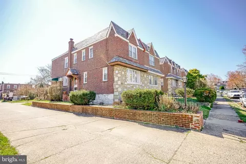 7055 Dorcas St, Philadelphia, PA 19111