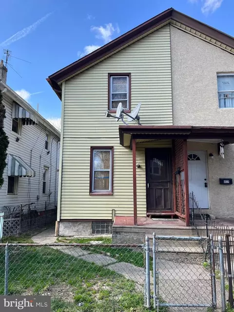6822 Vandike St, Philadelphia, PA 19135