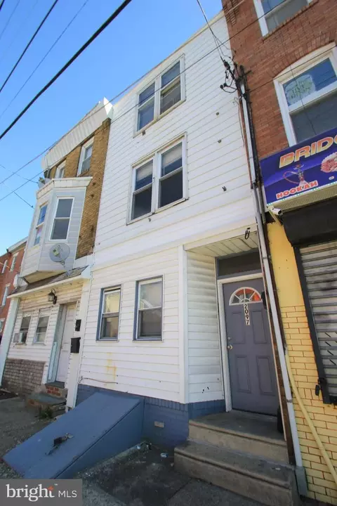2097 Bridge St, Philadelphia, PA 19124