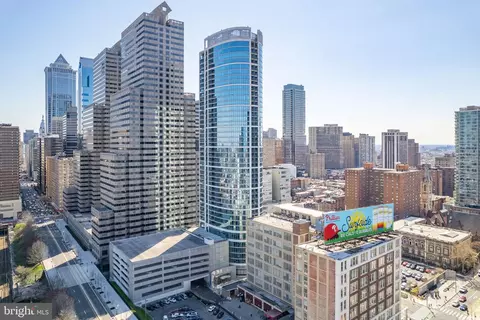 2101 Market St #3006, Philadelphia, PA 19103
