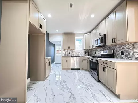 5139 N Sydenham St, Philadelphia, PA 19141