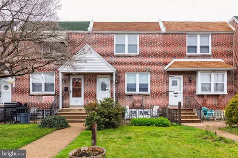 6322 Farnsworth St, Philadelphia, PA 19149