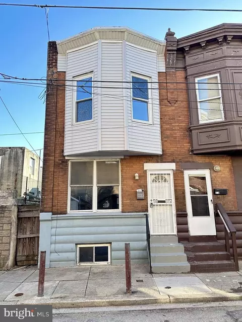 808 Cantrell St, Philadelphia, PA 19148