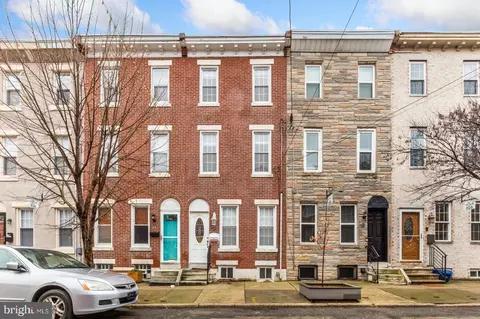 832 Almond St, Philadelphia, PA 19125