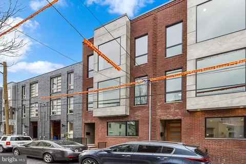 1240 E Oxford St, Philadelphia, PA 19125