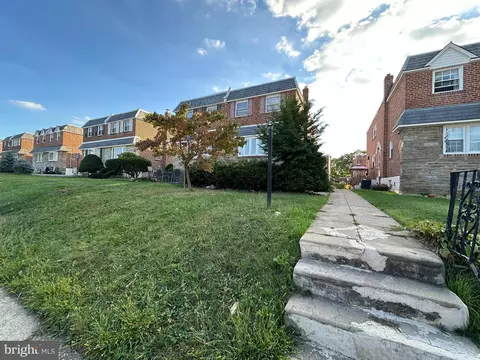 2910 Teesdale St, Philadelphia, PA 19152