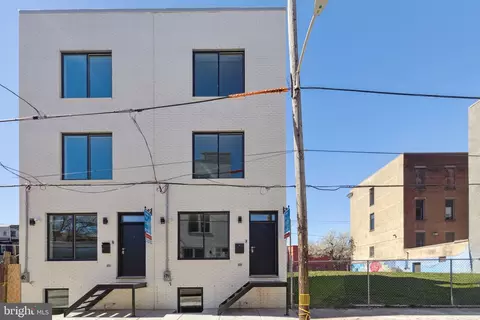 1728 N Orianna St, Philadelphia, PA 19122