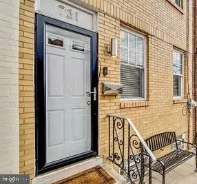 731 Mcclellan St, Philadelphia, PA 19148
