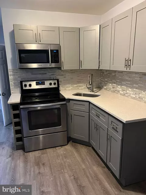 3427 Ella St, Philadelphia, PA 19134