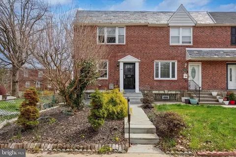 1646 Ivy Hill Rd, Philadelphia, PA 19150