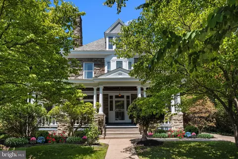 415 E Gowen Ave, Philadelphia, PA 19119