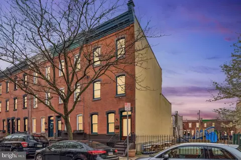 852 N 24th St, Philadelphia, PA 19130