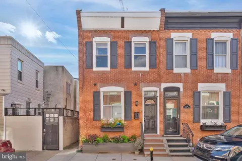 628 S Taney St, Philadelphia, PA 19146