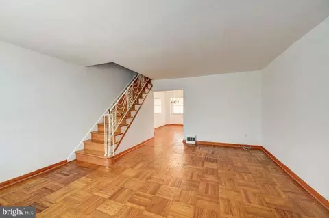 7232 Bustleton Ave, Philadelphia, PA 19149