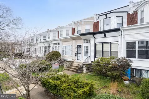 5745 N 6th St, Philadelphia, PA 19120